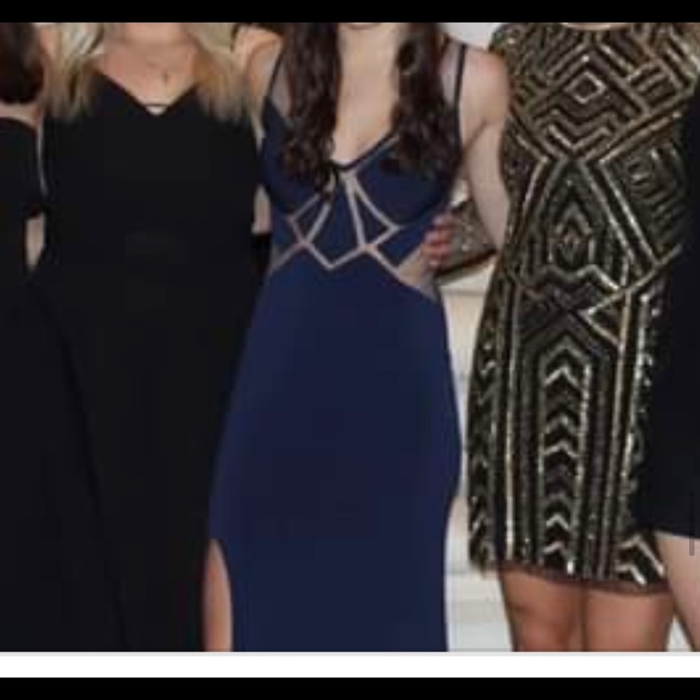 La femme navy size 0 dress